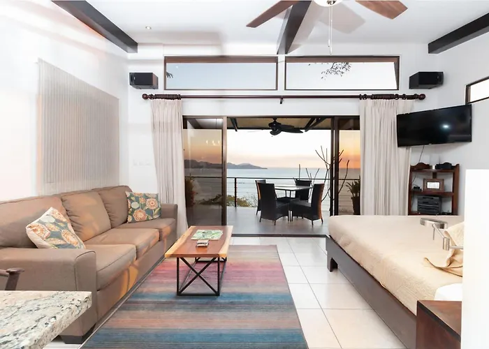 Сasa de vacaciones Oceanview With Wrap-around Terrace, Private Pool, Hot Tub, And